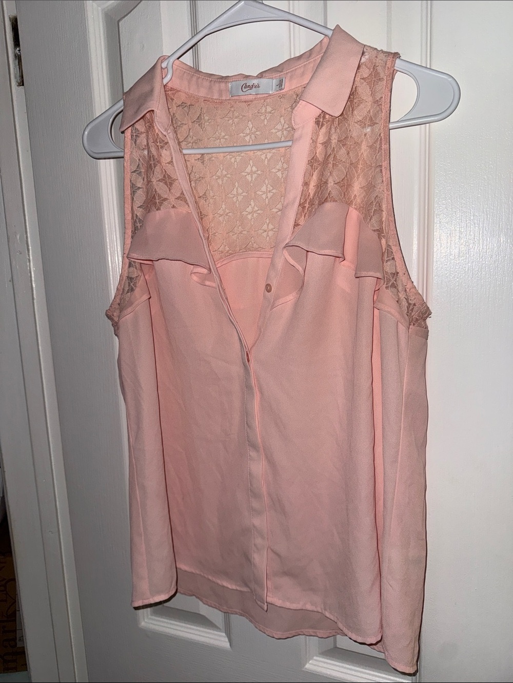 Candies Soft Peach Lace Sleeveless Blouse